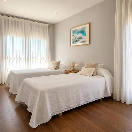 Casa A Pedreira, Con Jardin Y Garaje Дом отдыха *